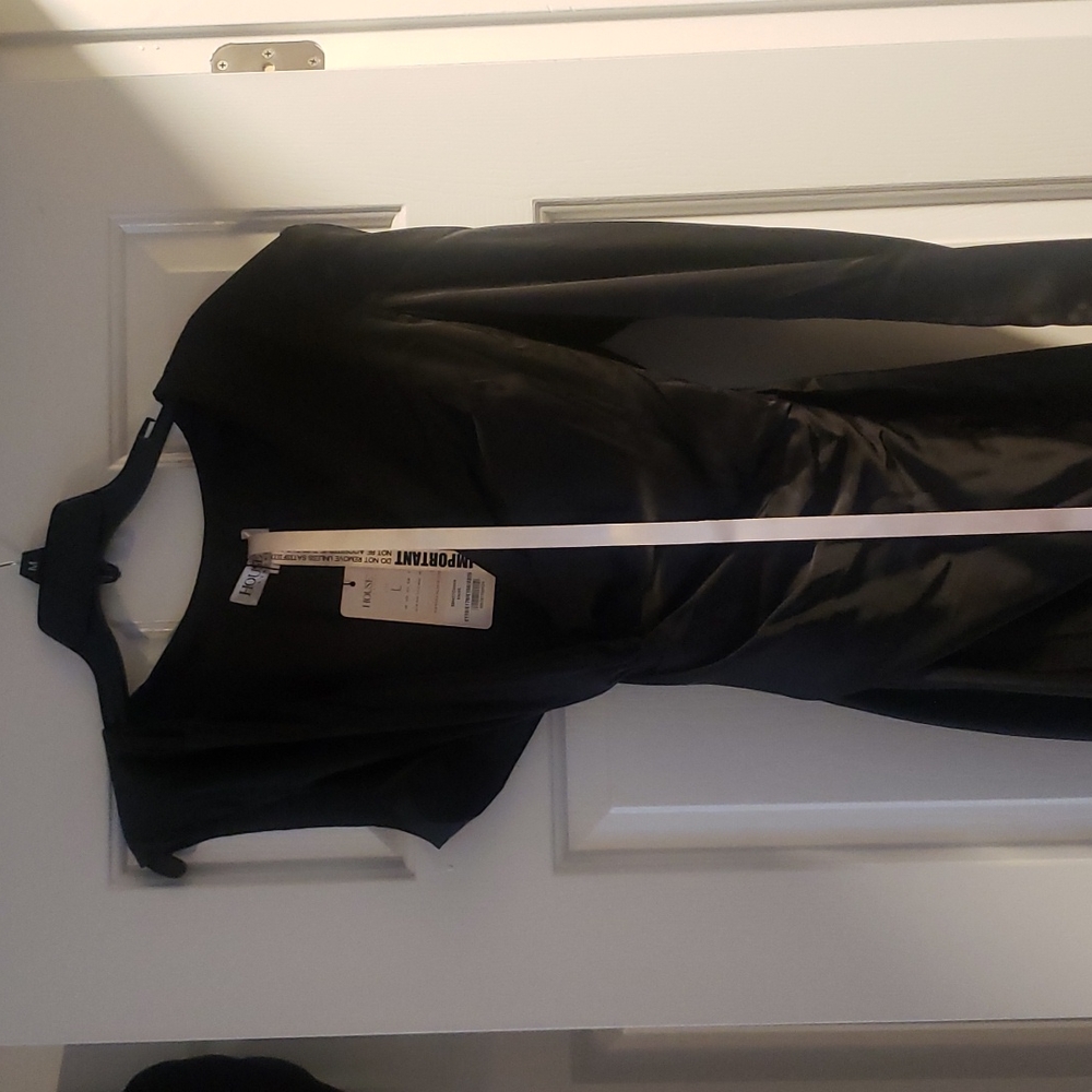 Dress - Picture 8 of 11